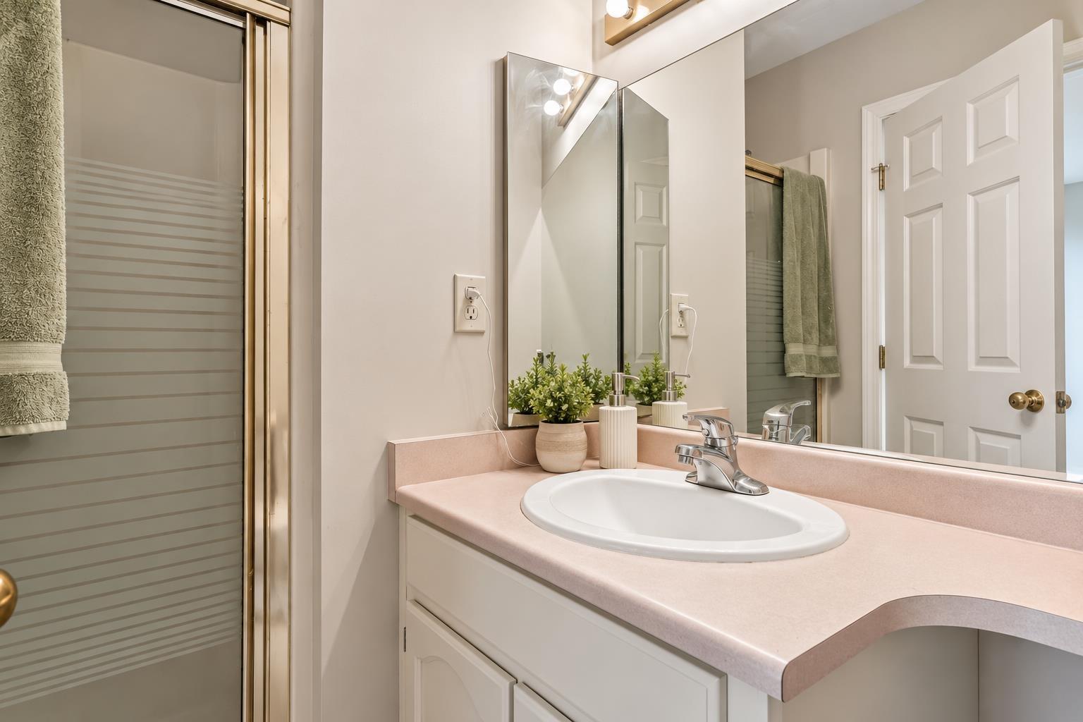 46 6467 197 Street, Langley, British Columbia  V2Y 1K7 - Photo 21 - R3177188
