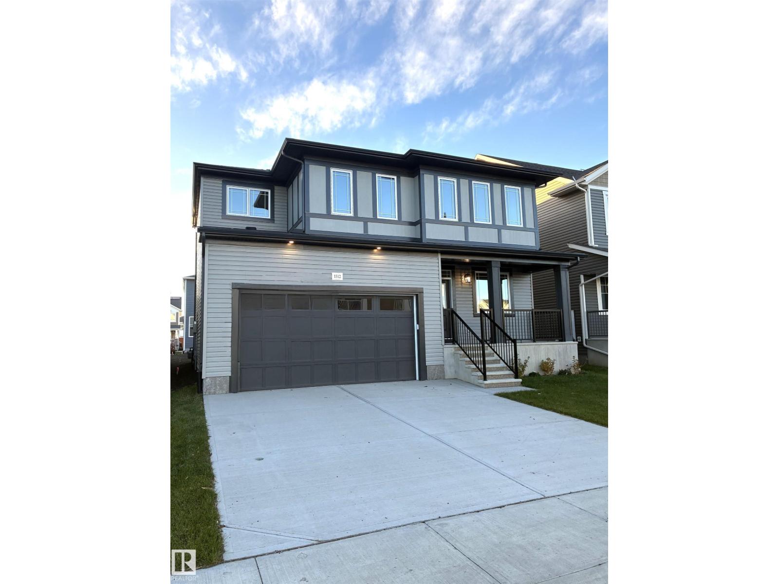 1512 205 ST NW, Edmonton, Alberta