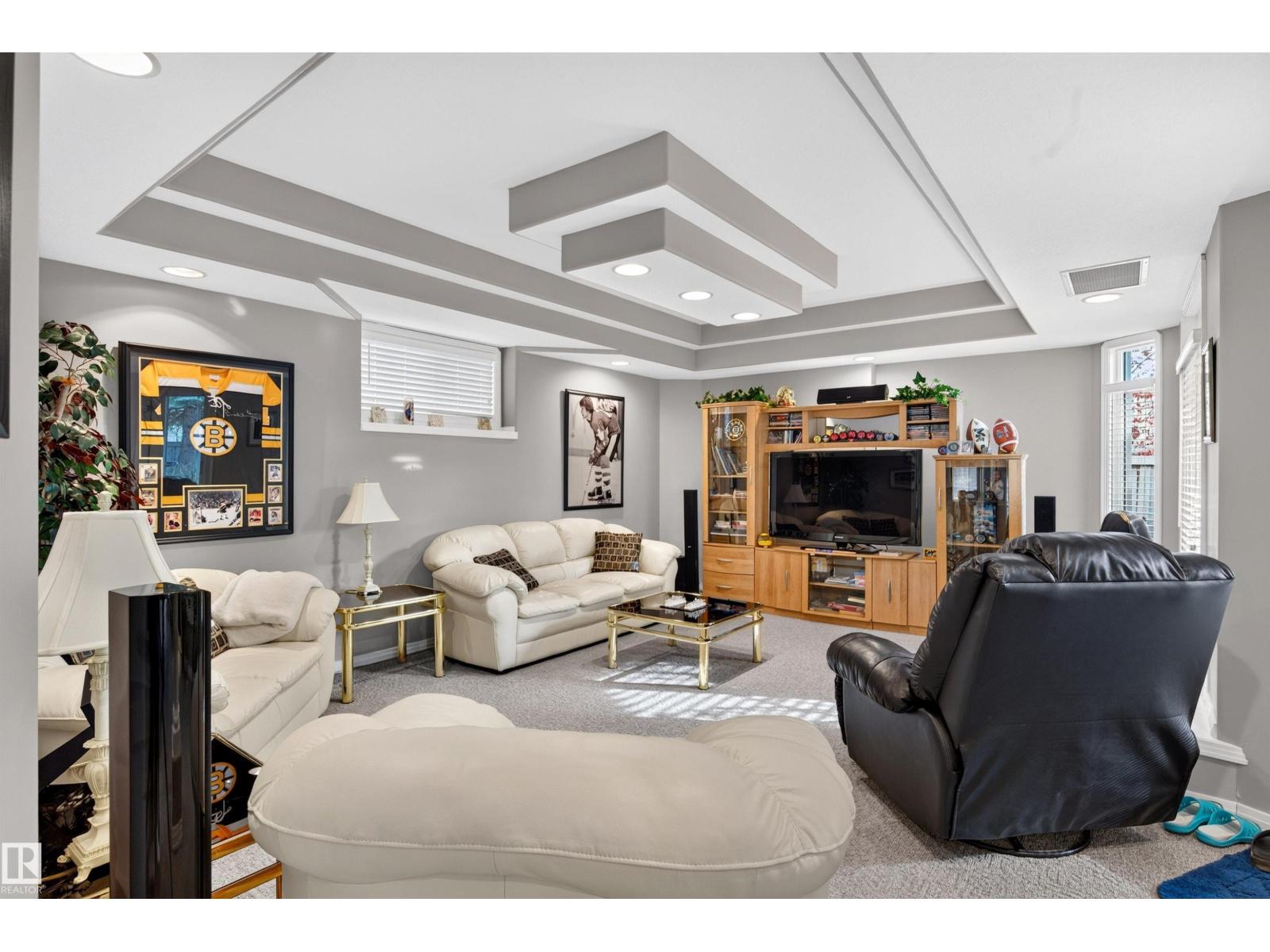 1 Onesti Pl, St. Albert, Alberta  T8N 6E5 - Photo 38 - E4513609