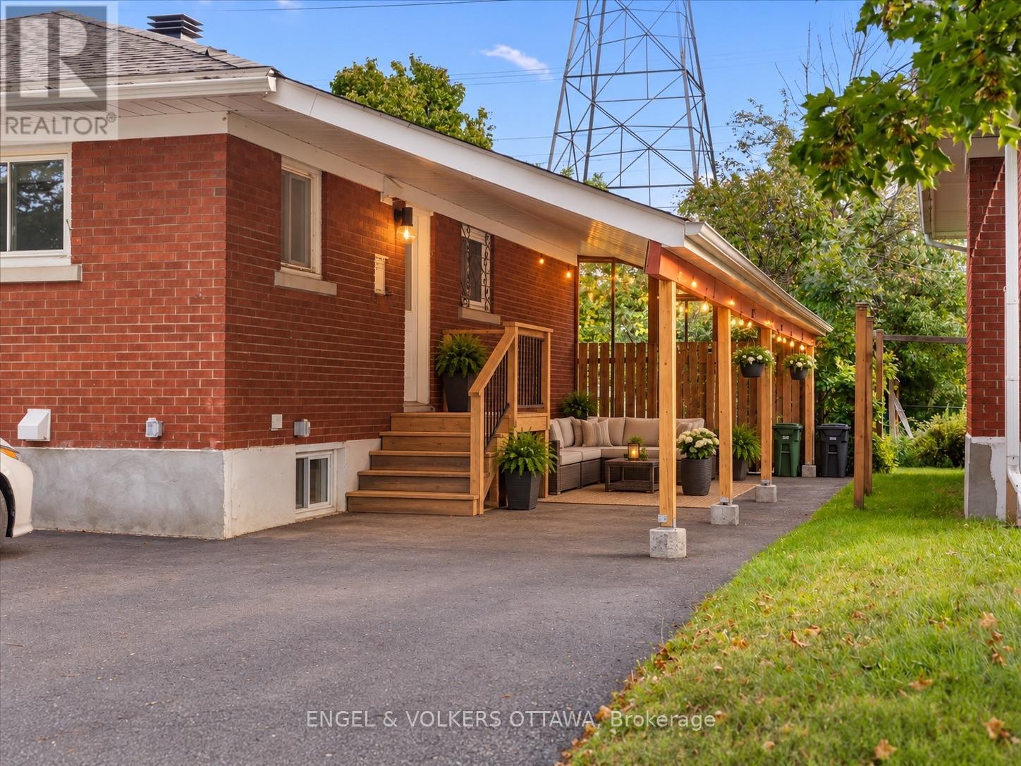 B - 616 BROWNING AVENUE, ottawa, Ontario