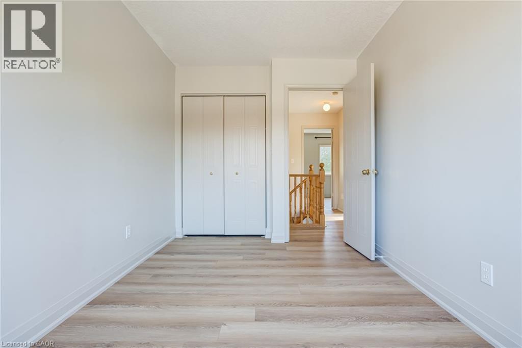 346 University Downs Crescent, Waterloo, Ontario  N2K 4A9 - Photo 24 - 40872924