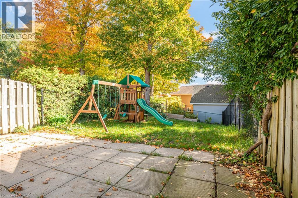 346 University Downs Crescent, Waterloo, Ontario  N2K 4A9 - Photo 38 - 40872924