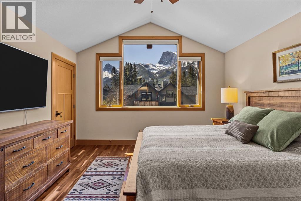2, 813 4th Street, Canmore, Alberta  T1W 2G9 - Photo 20 - A2354022