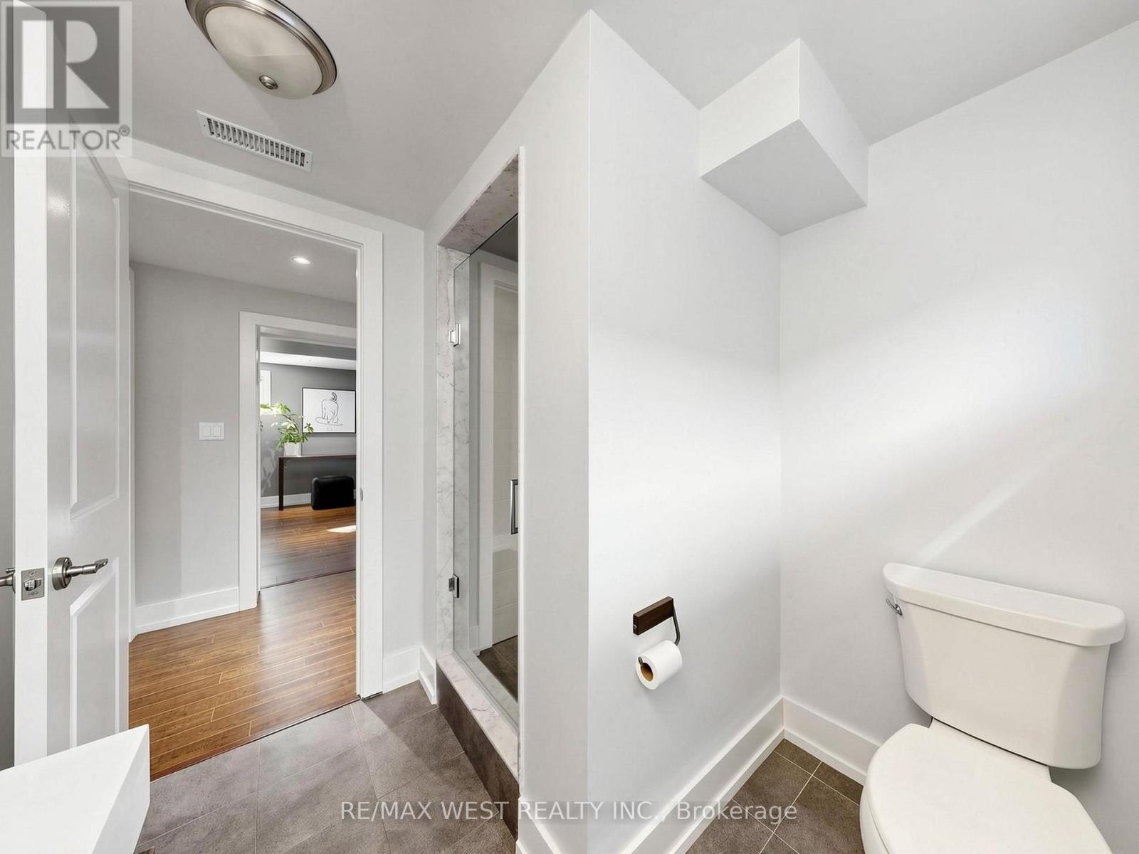 151 Palm Drive, Toronto, Ontario  M3H 2C6 - Photo 39 - C14103512