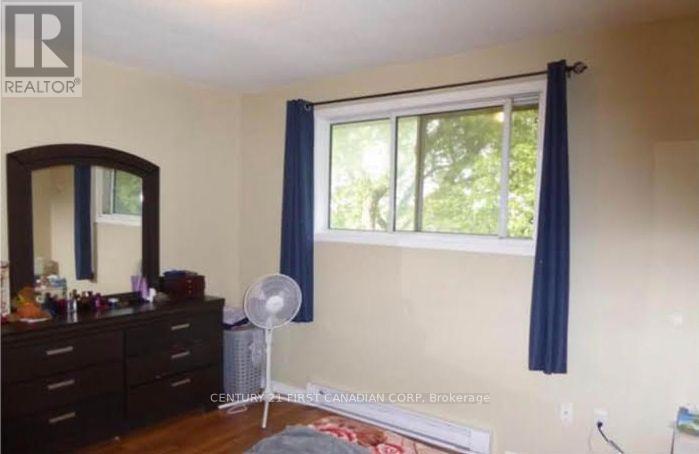 90 Rosemund Crescent, Kingston, Ontario  K7M 6Z4 - Photo 6 - X14108062