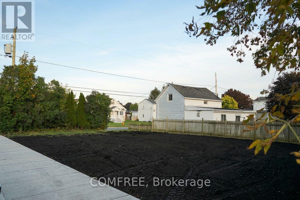 1416 Cumberland Street, Cornwall, Ontario  K6J 4K7 - Photo 3 - X14108258
