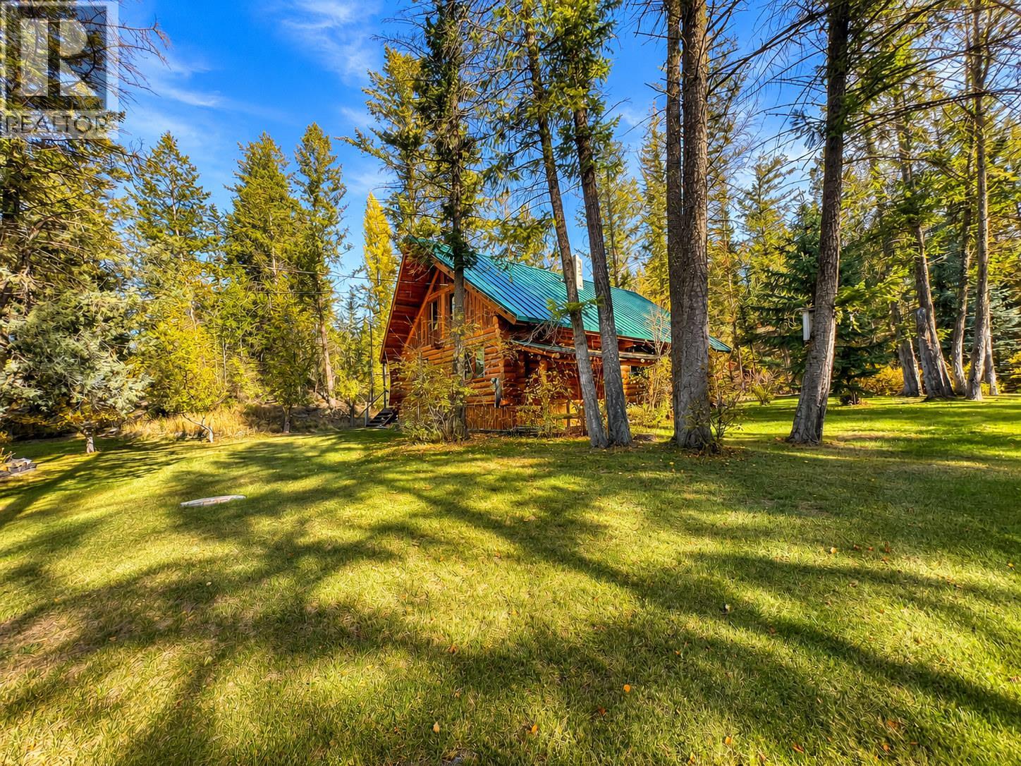 4892 Ogilvey Avenue, Fairmont Hot Springs, British Columbia  V0A 1L1 - Photo 2 - 10404135