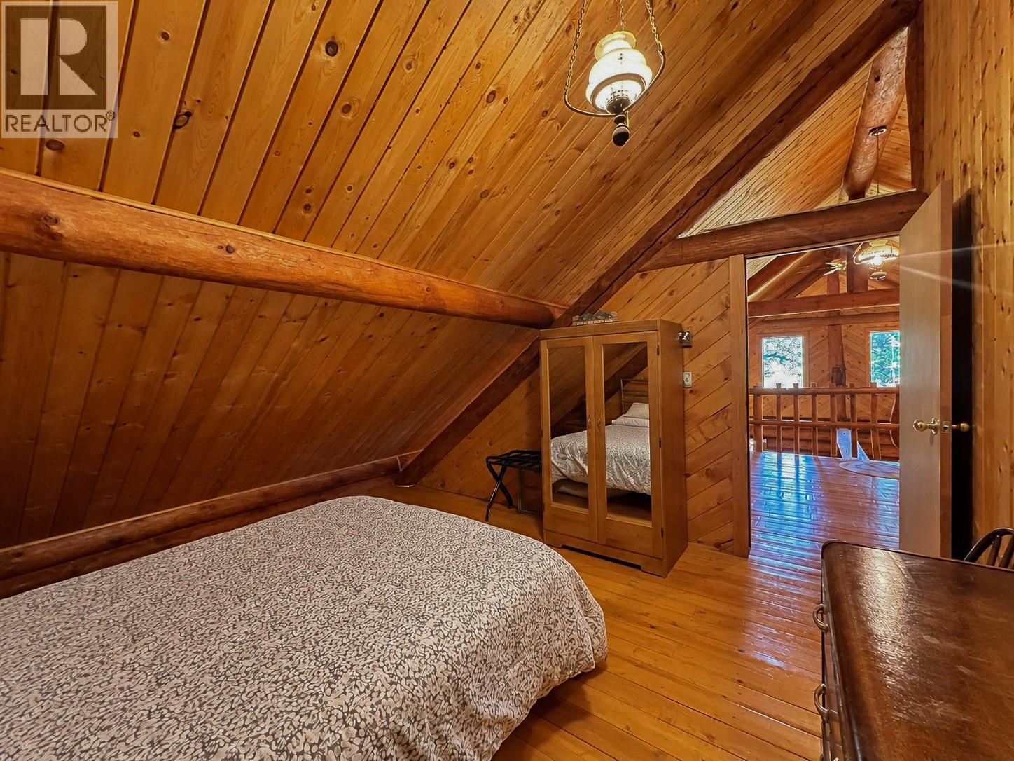 4892 Ogilvey Avenue, Fairmont Hot Springs, British Columbia  V0A 1L1 - Photo 44 - 10404135