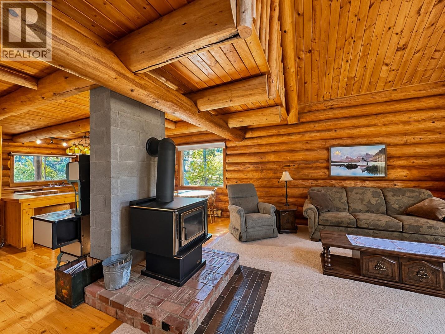 4892 Ogilvey Avenue, Fairmont Hot Springs, British Columbia  V0A 1L1 - Photo 34 - 10404135