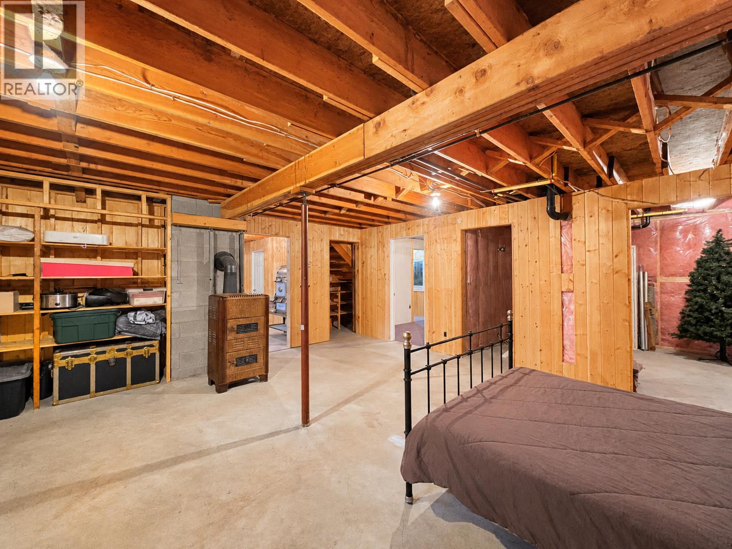 4892 Ogilvey Avenue, Fairmont Hot Springs, British Columbia  V0A 1L1 - Photo 48 - 10404135