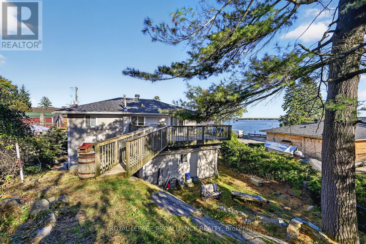 18 Thomas Street, Brockville, Ontario  K6V 5L1 - Photo 31 - X14108114