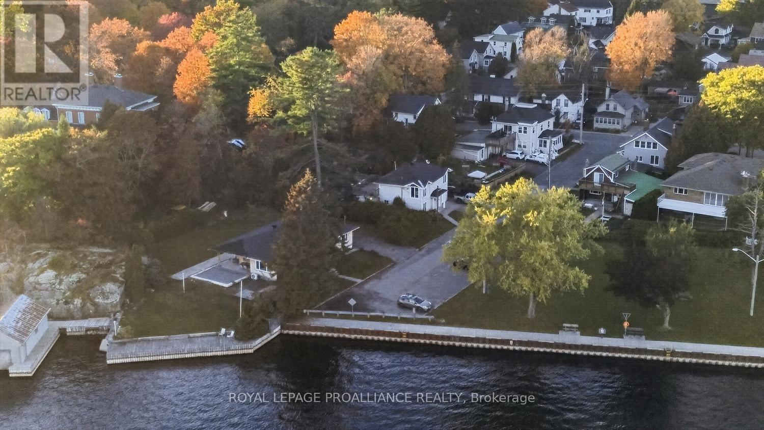18 Thomas Street, Brockville, Ontario  K6V 5L1 - Photo 36 - X14108114