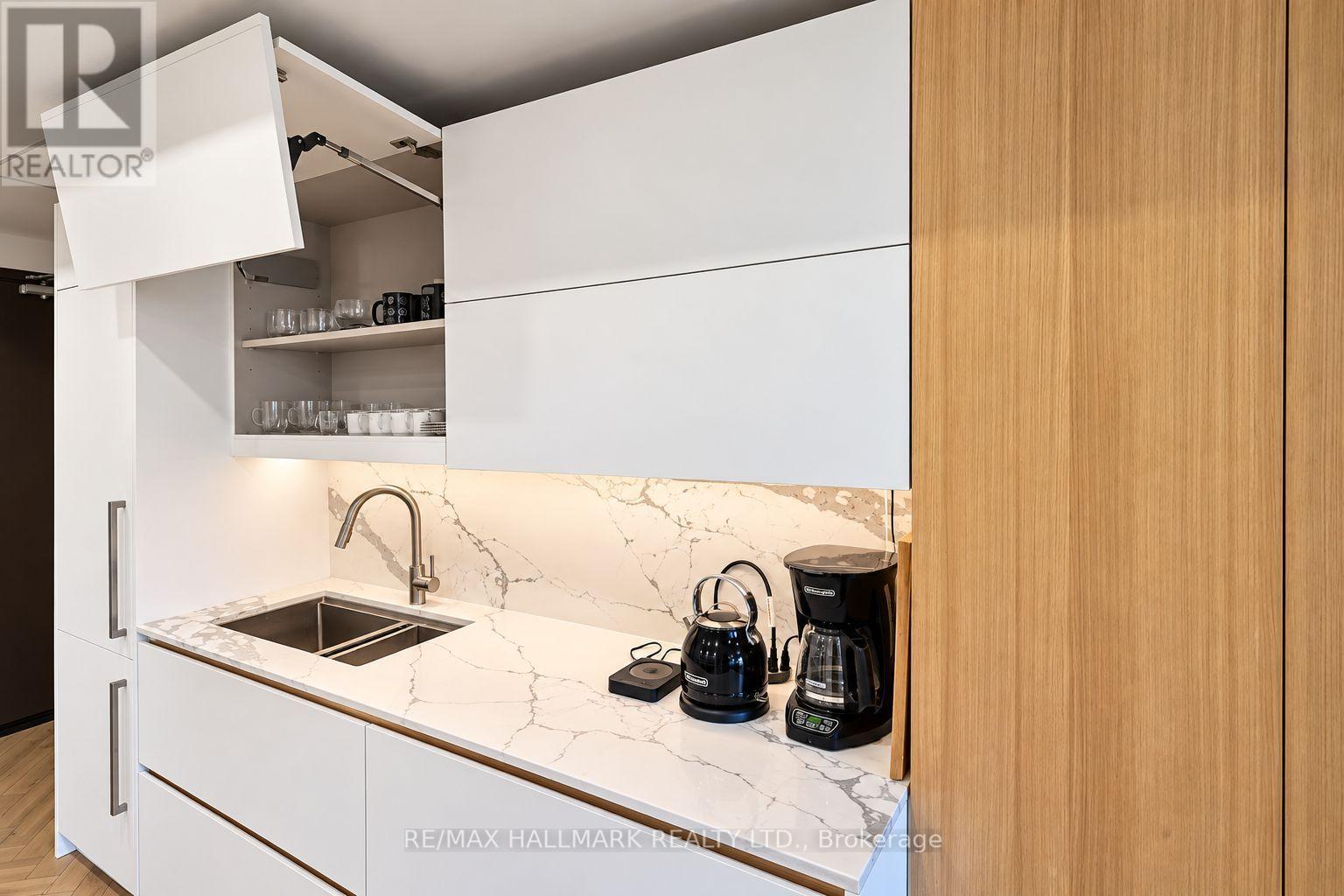 217 - 222 Finch Avenue W, Toronto, Ontario  M2R 1M6 - Photo 19 - C14108084