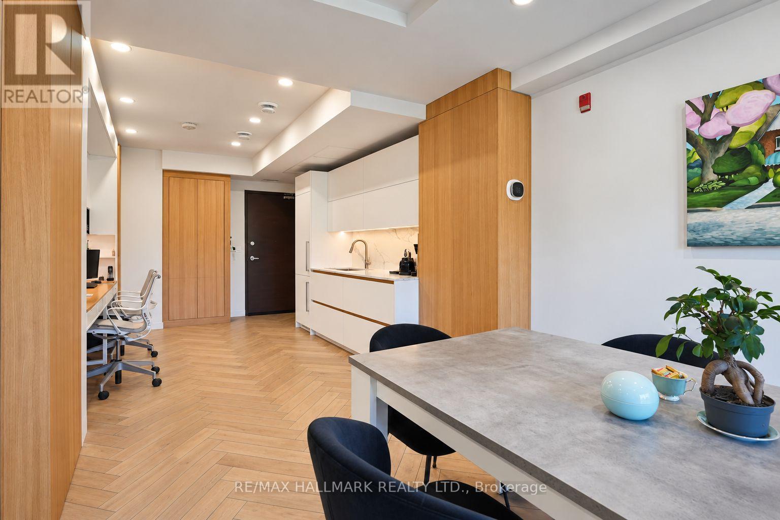 217 - 222 Finch Avenue W, Toronto, Ontario  M2R 1M6 - Photo 20 - C14108084