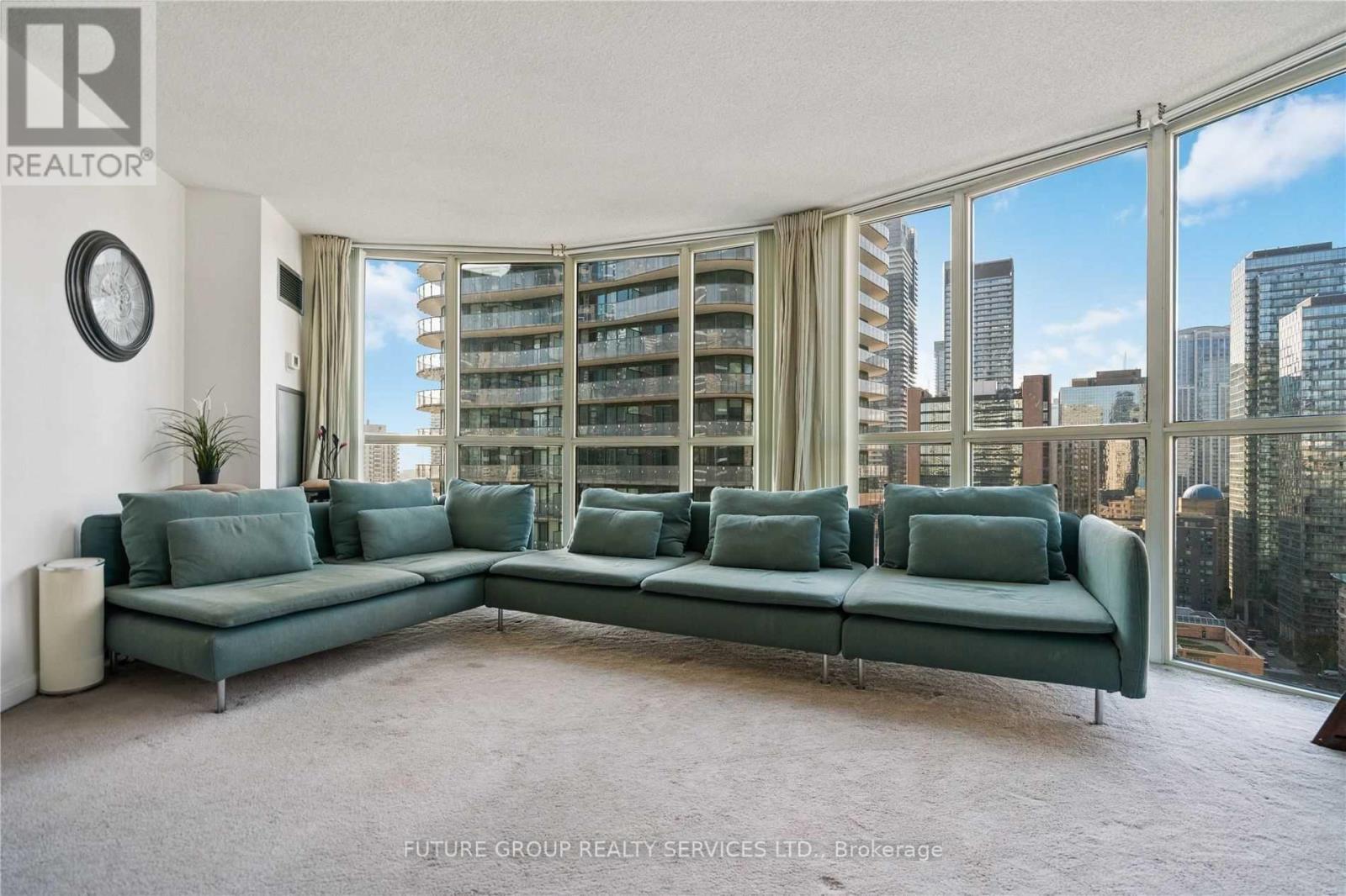 2213 - 24 Wellesley Street W, Toronto, Ontario  M4Y 1G1 - Photo 15 - C14108104