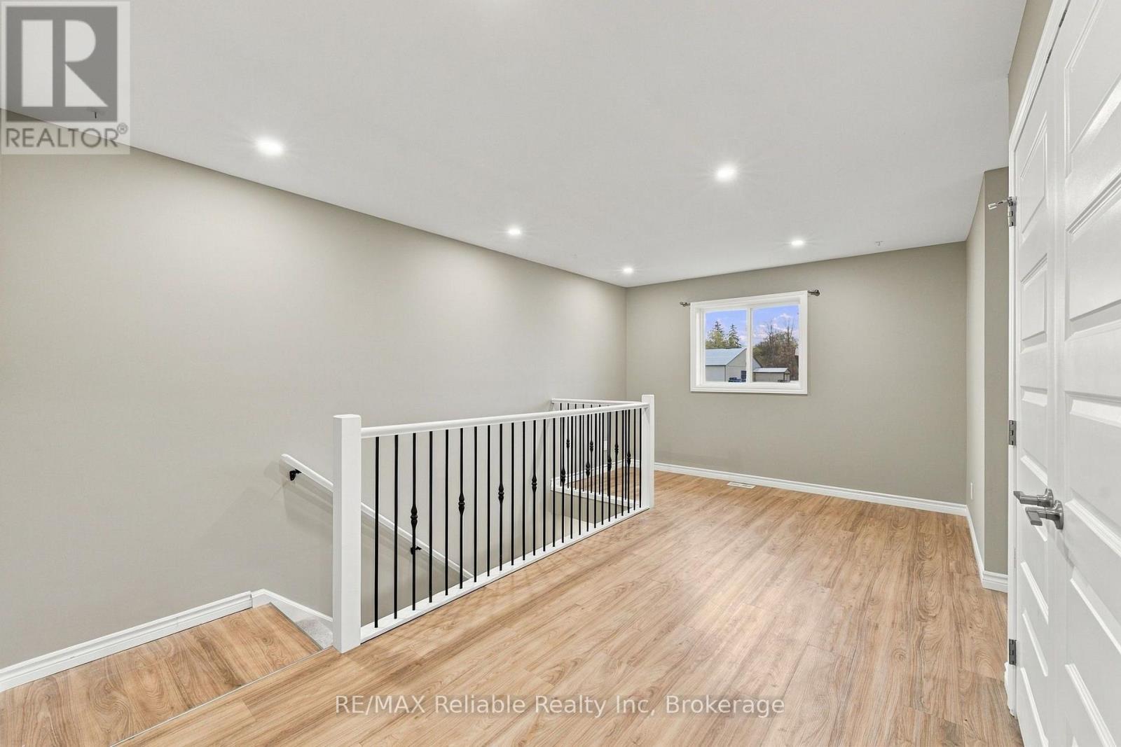 80 Huron Street, Huron East, Ontario  N0K 1W0 - Photo 18 - X14108092