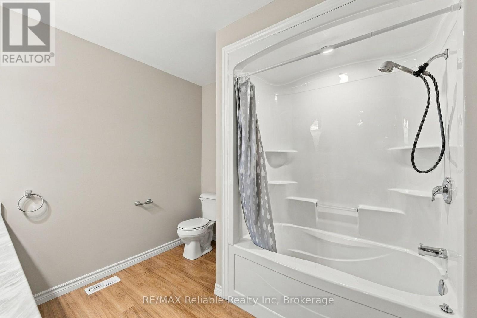 80 Huron Street, Huron East, Ontario  N0K 1W0 - Photo 29 - X14108092