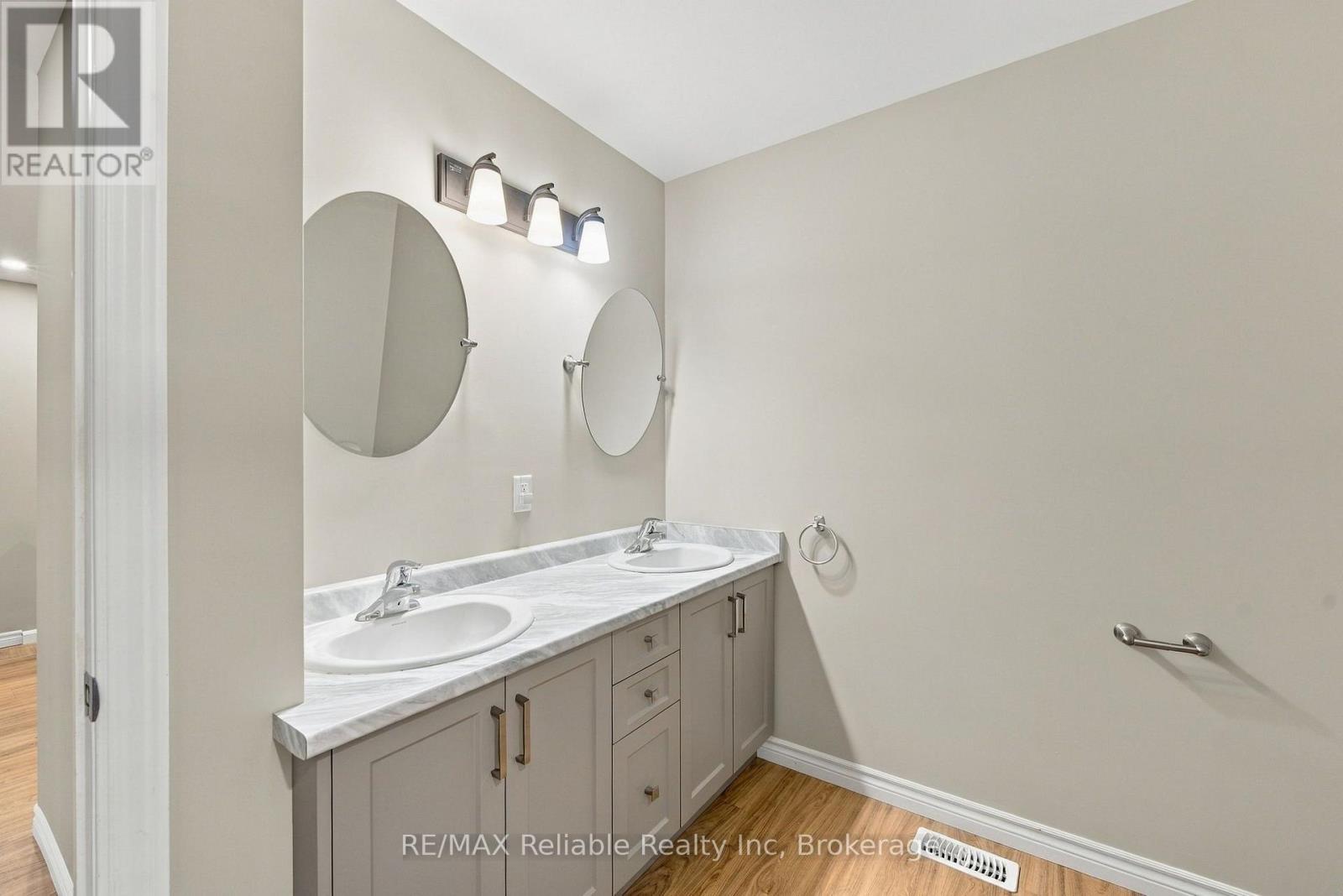 80 Huron Street, Huron East, Ontario  N0K 1W0 - Photo 30 - X14108092