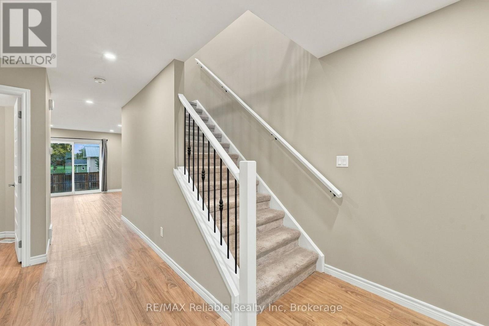 80 Huron Street, Huron East, Ontario  N0K 1W0 - Photo 6 - X14108092