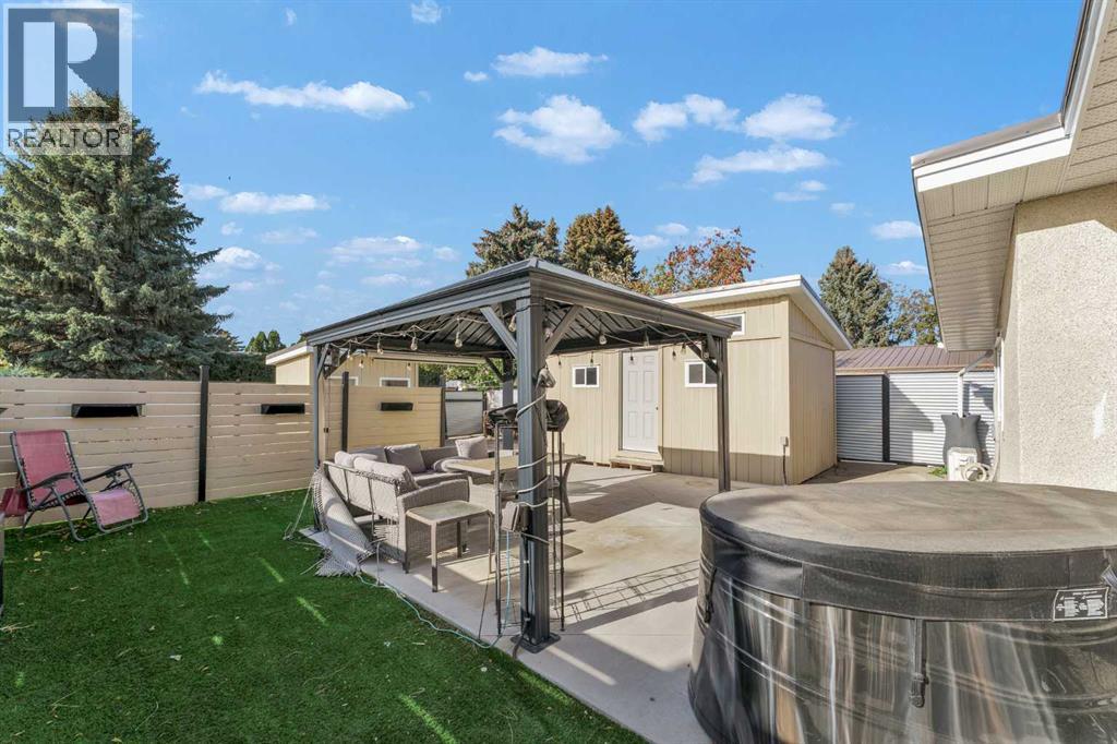 14 Markwick Drive SE
