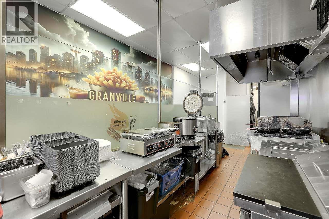 1011 Granville Street, Vancouver, British Columbia V6Z 1L4 - Photo 5 - C8083002