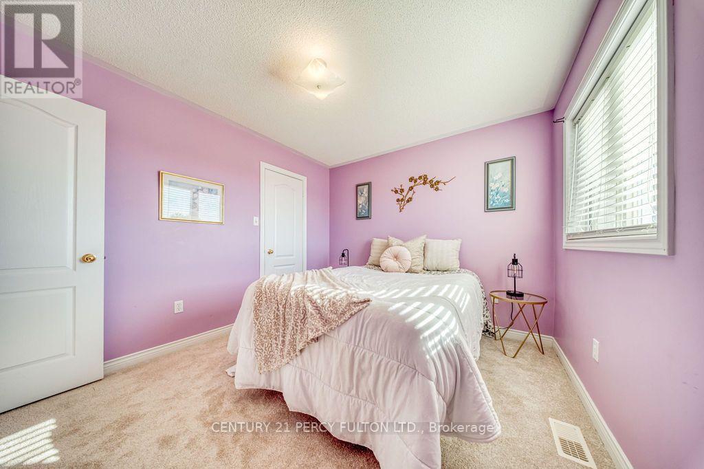 26 Root Crescent, Ajax, Ontario  L1T 4J8 - Photo 29 - E14108234
