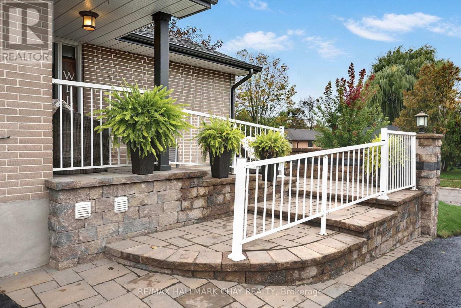 23 Marion Crescent, Barrie, Ontario  L4M 2L4 - Photo 29 - S14108288