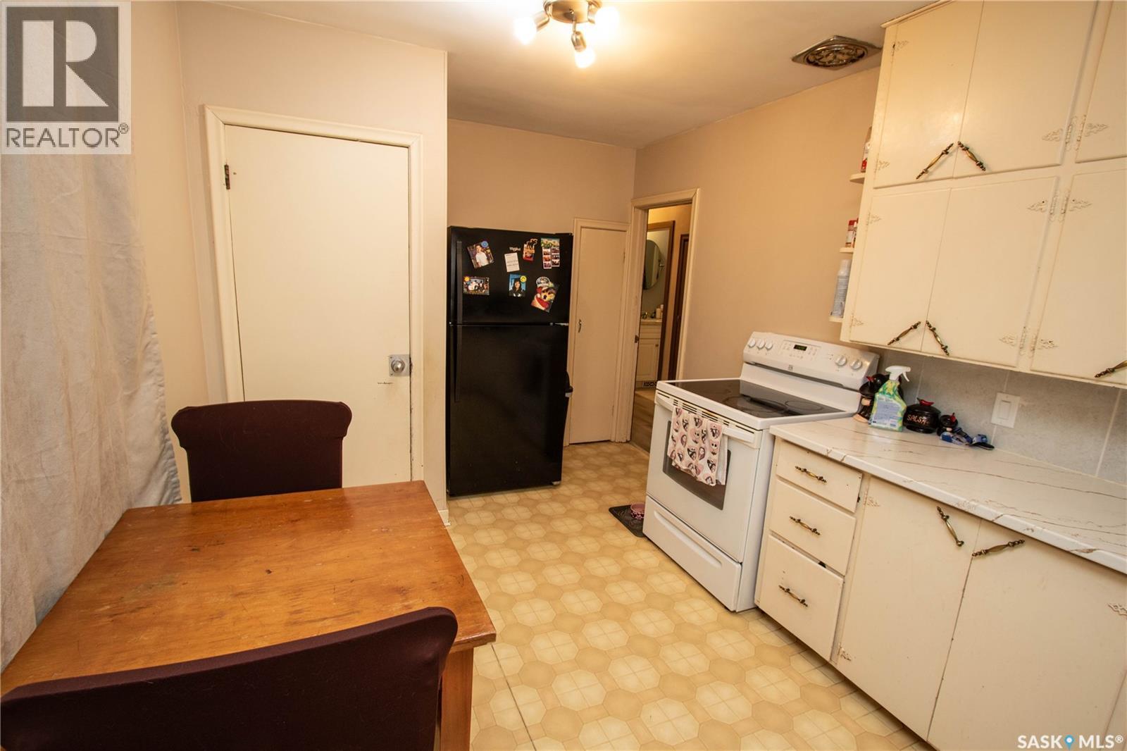 779 Mctavish Street, Regina, Saskatchewan  S4T 3T8 - Photo 5 - SK051731