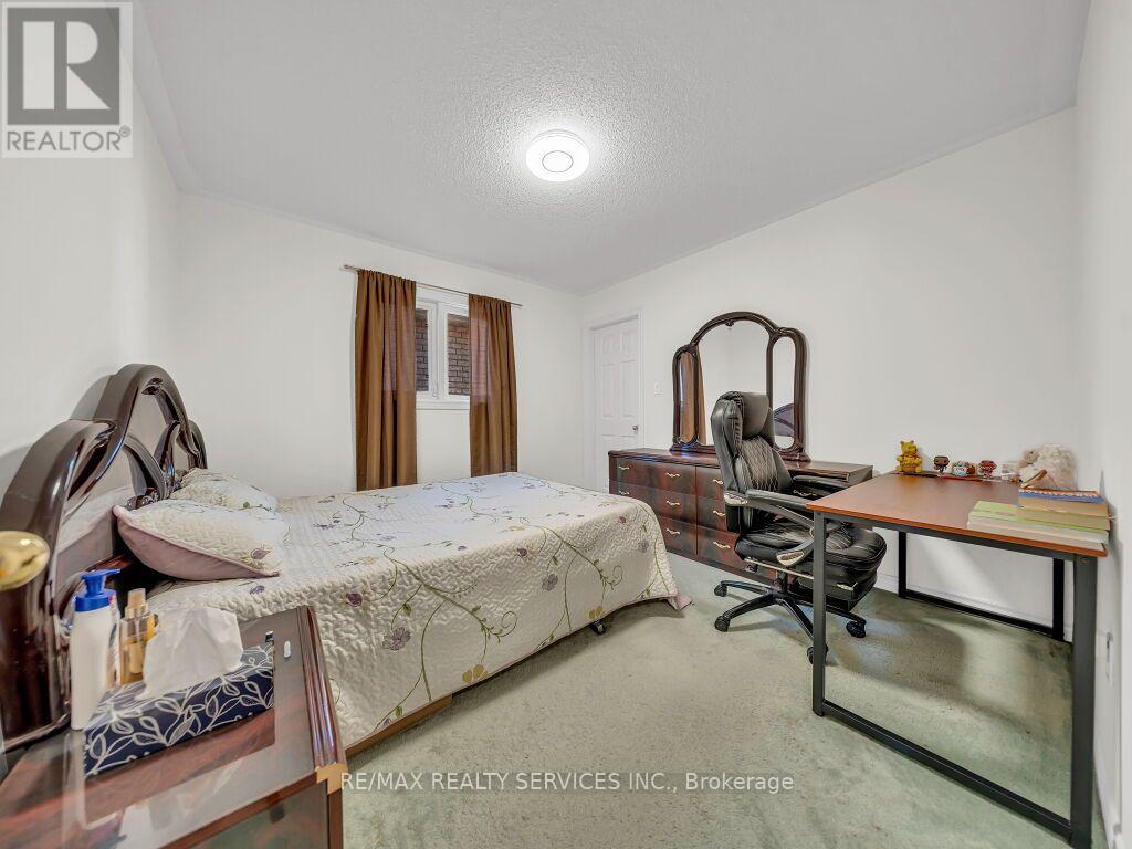 61 Sir Jacobs Crescent, Brampton, Ontario  L7A 3T5 - Photo 33 - W14108132