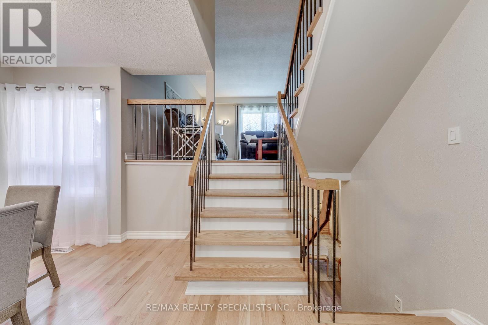 69 Winterfold Drive, Brampton, Ontario  L6V 3S9 - Photo 19 - W14108226