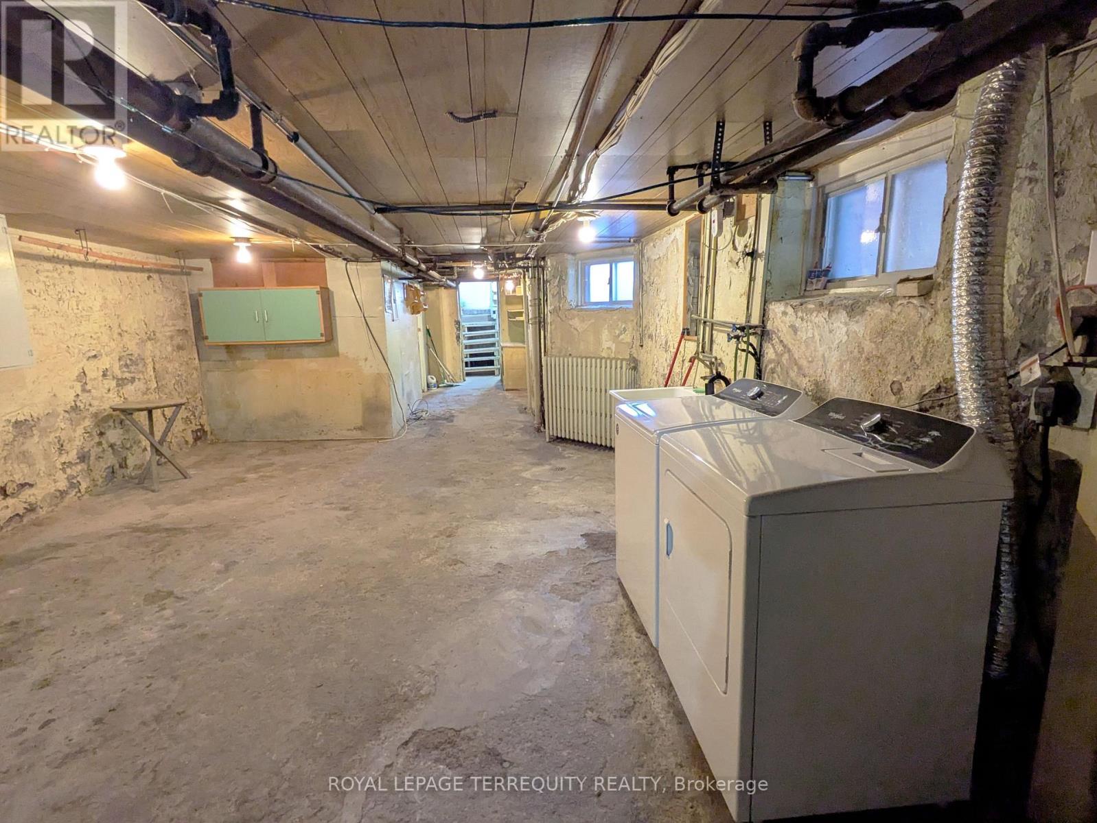 831 Shaw Street, Toronto, Ontario  M6G 3L9 - Photo 31 - W14108272