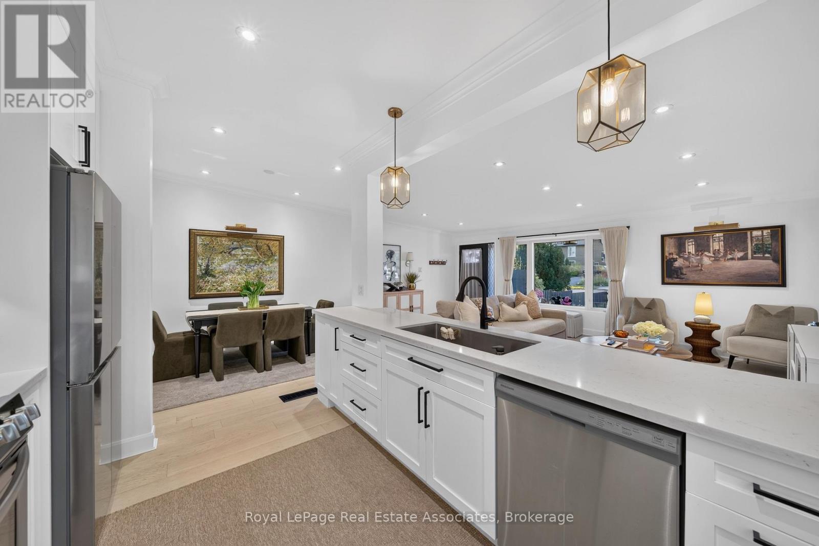 2604 Constable Road, Mississauga, Ontario  L5J 1W2 - Photo 3 - W14108296