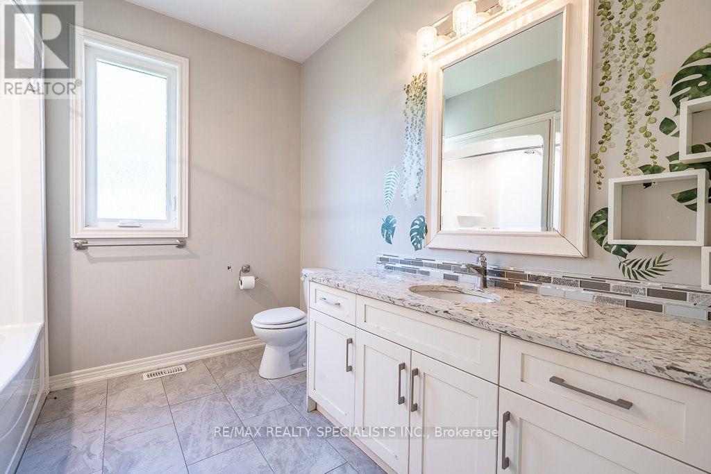 22 Elm Street, St. Catharines, Ontario  L2P 2B7 - Photo 25 - X14108118