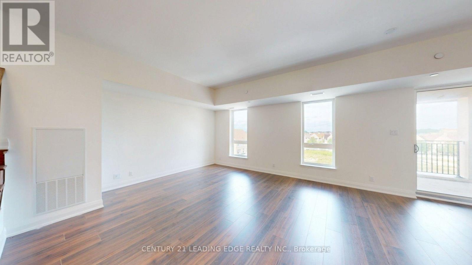 Ph37 - 101 Cathedral High Street, Markham, Ontario  L6C 0P1 - Photo 2 - N13636988