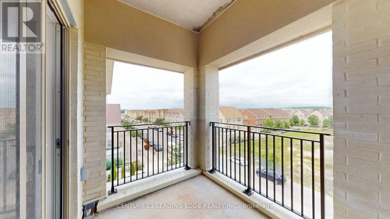 Ph37 - 101 Cathedral High Street, Markham, Ontario  L6C 0P1 - Photo 29 - N13636988