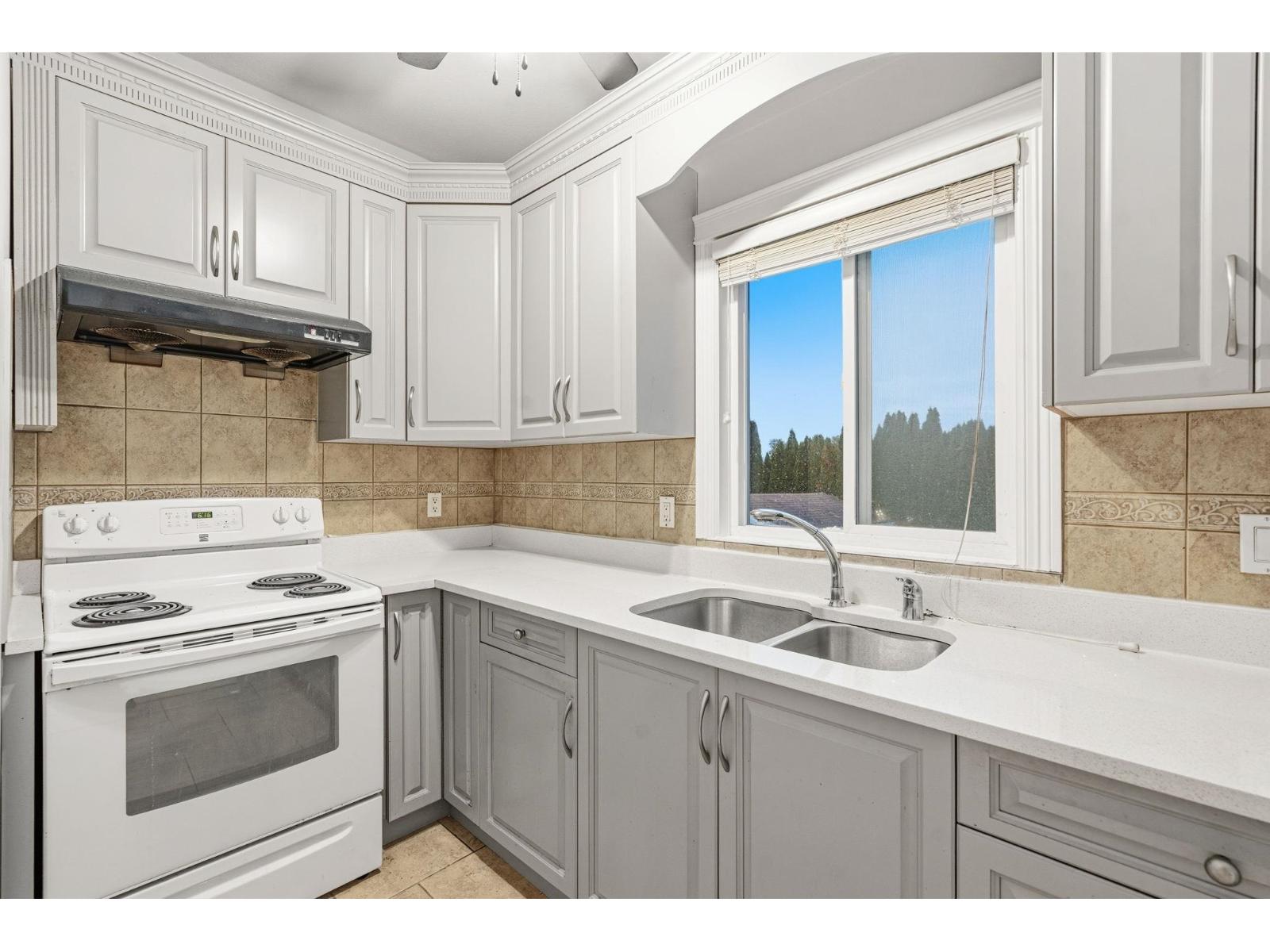 7350 149 Street, Surrey, British Columbia  V3S 0T8 - Photo 15 - R3177318