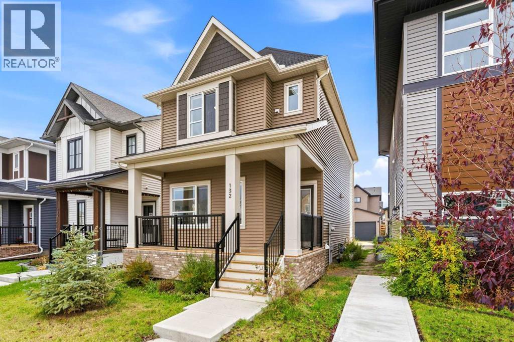 132 Highview Gate Se, Airdrie, Alberta  T4A 3L6 - Photo 3 - A2352289