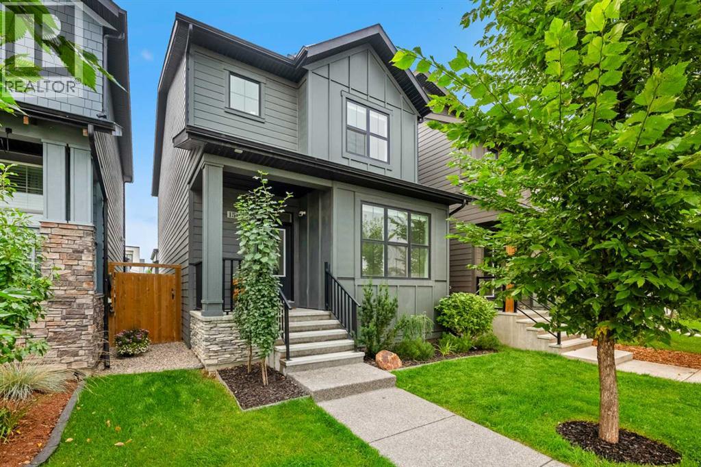 15041 37 Street SW, Calgary, Alberta
