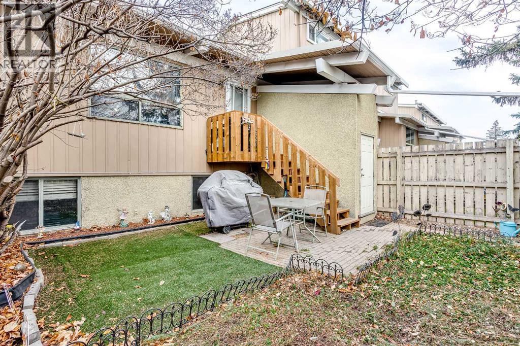1513, 11010 Bonaventure Drive SE