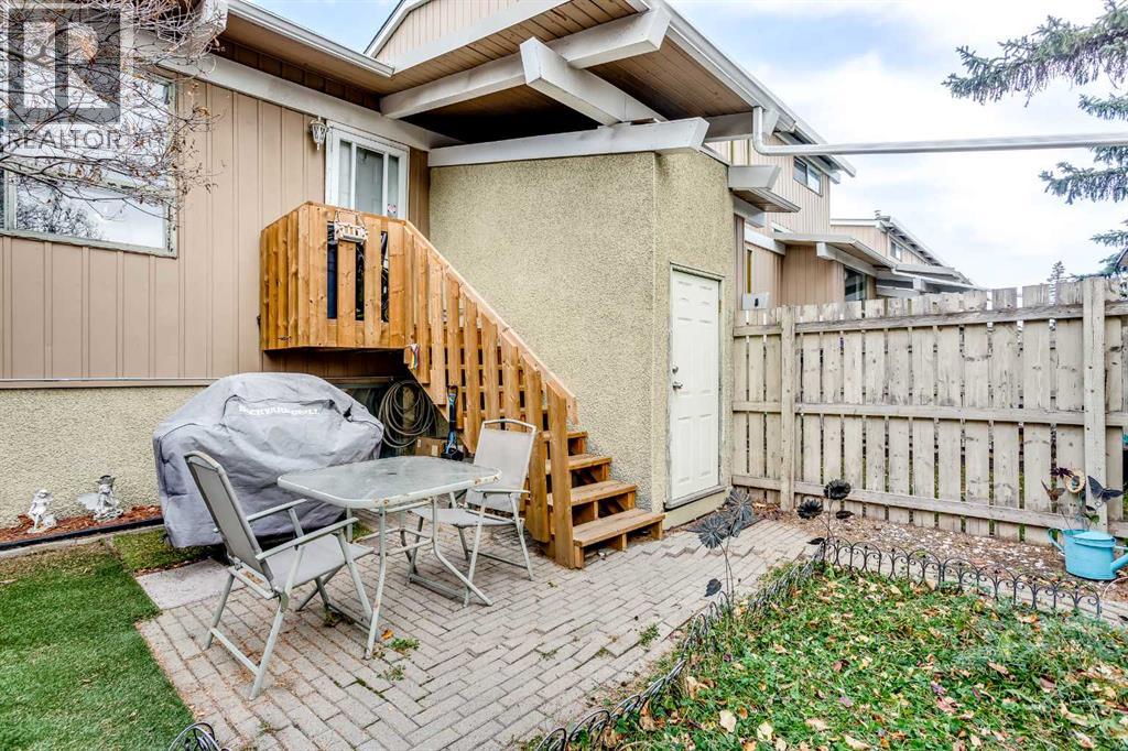 1513, 11010 Bonaventure Drive SE