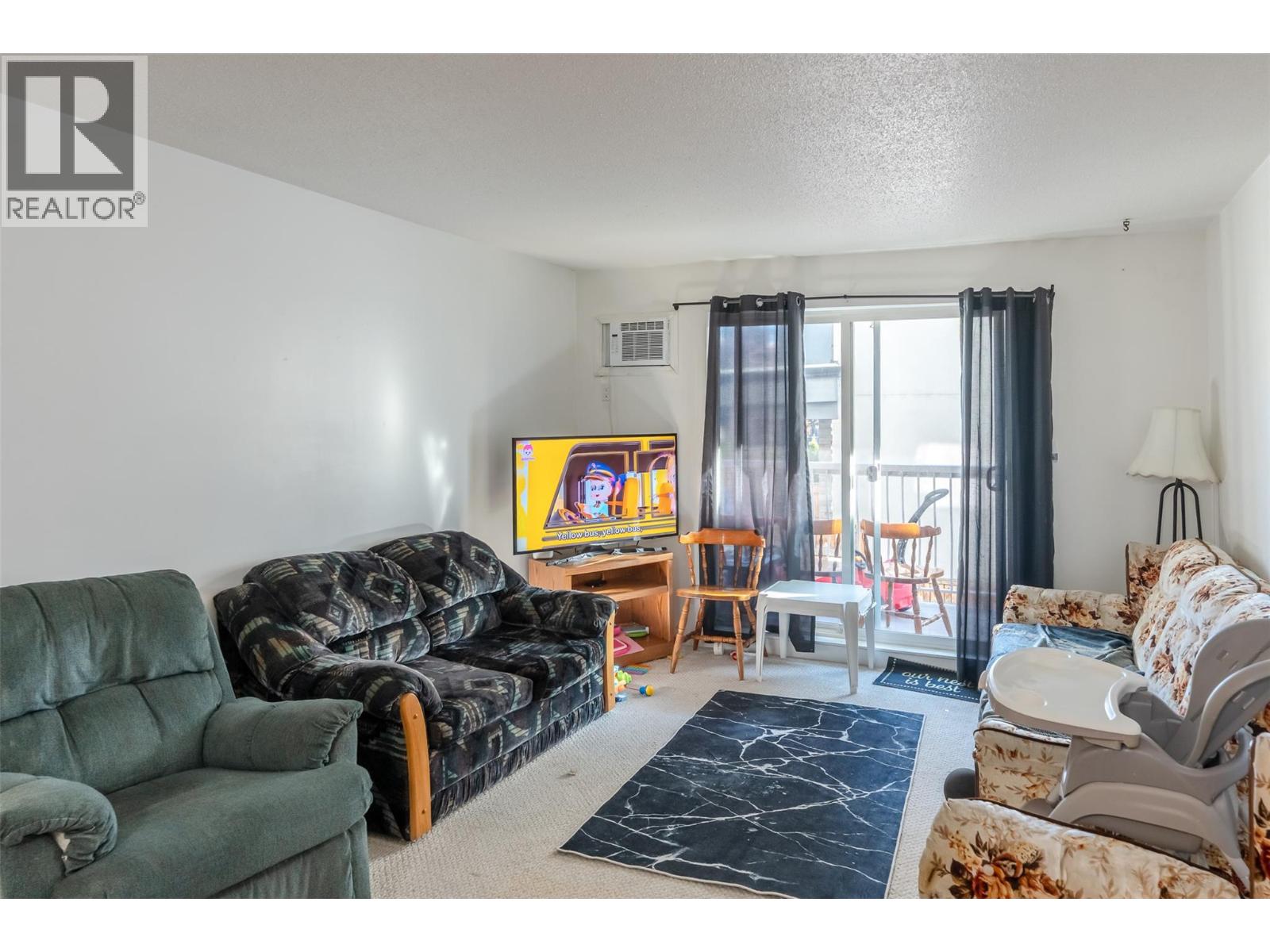 803 Fairview Road Unit# 203