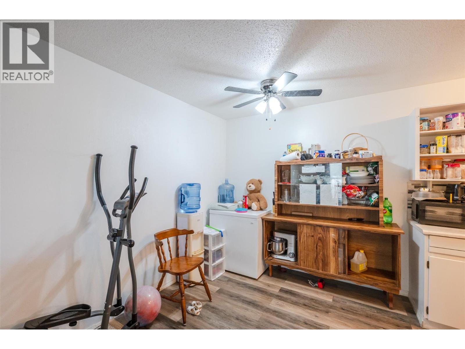 803 Fairview Road Unit# 203
