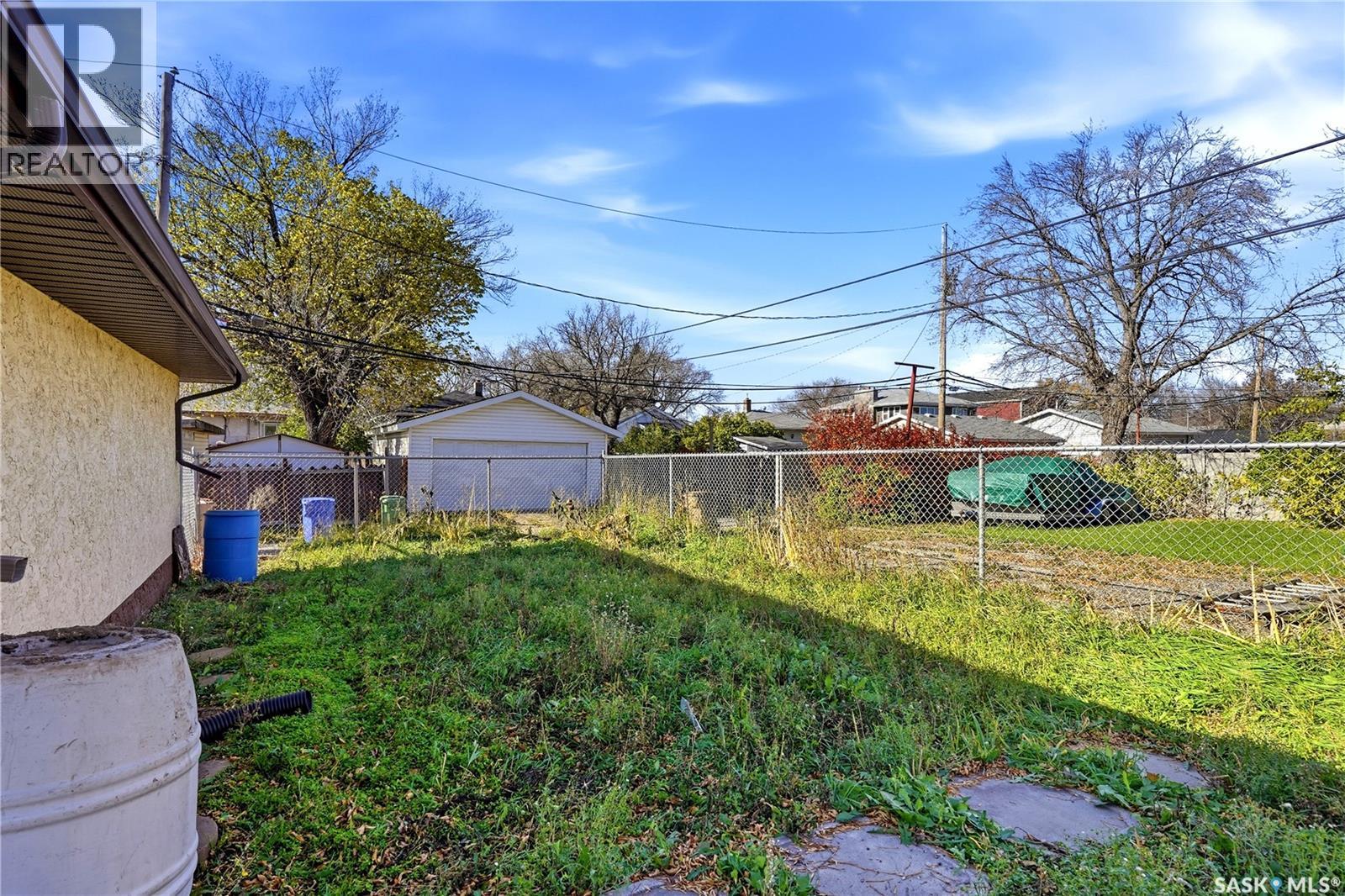 2354 Harvey Street, Regina, Saskatchewan  S4N 2N3 - Photo 39 - SK051717