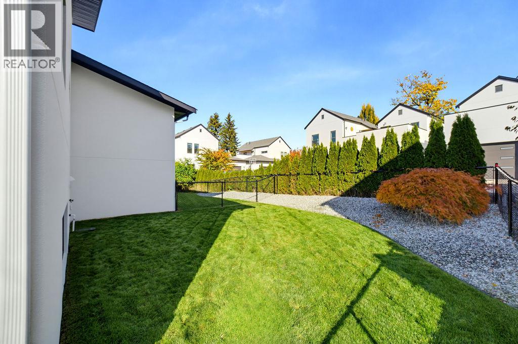 1080 9 Avenue NE Unit# 2, Salmon Arm, British Columbia  V1E 4A8 - Photo 62 - 10404282