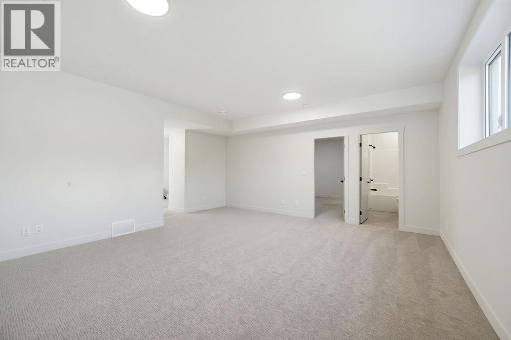1080 9 Avenue NE Unit# 2, Salmon Arm, British Columbia  V1E 4A8 - Photo 47 - 10404282