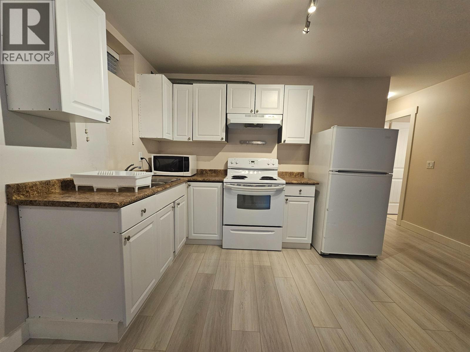 39XX BURKE ST