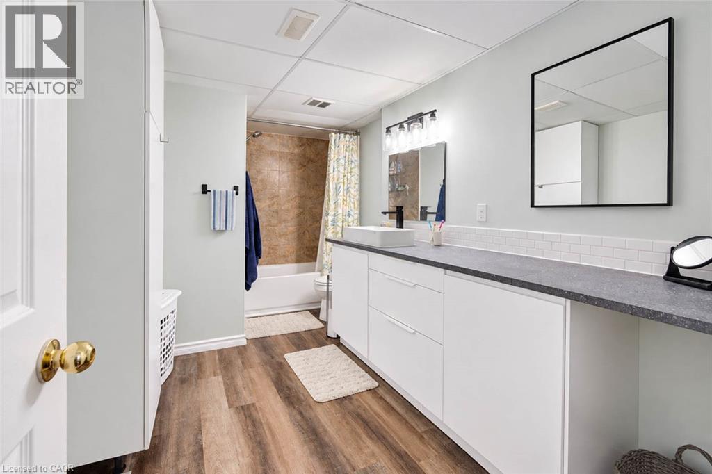 46 Robson Avenue, Cambridge, Ontario  N1T 1L2 - Photo 45 - 40871108
