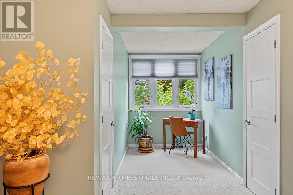 2604 Barrisdale Court, Mississauga (Meadowvale), Ontario  L5N 2H2 - Photo 21 - W14108316