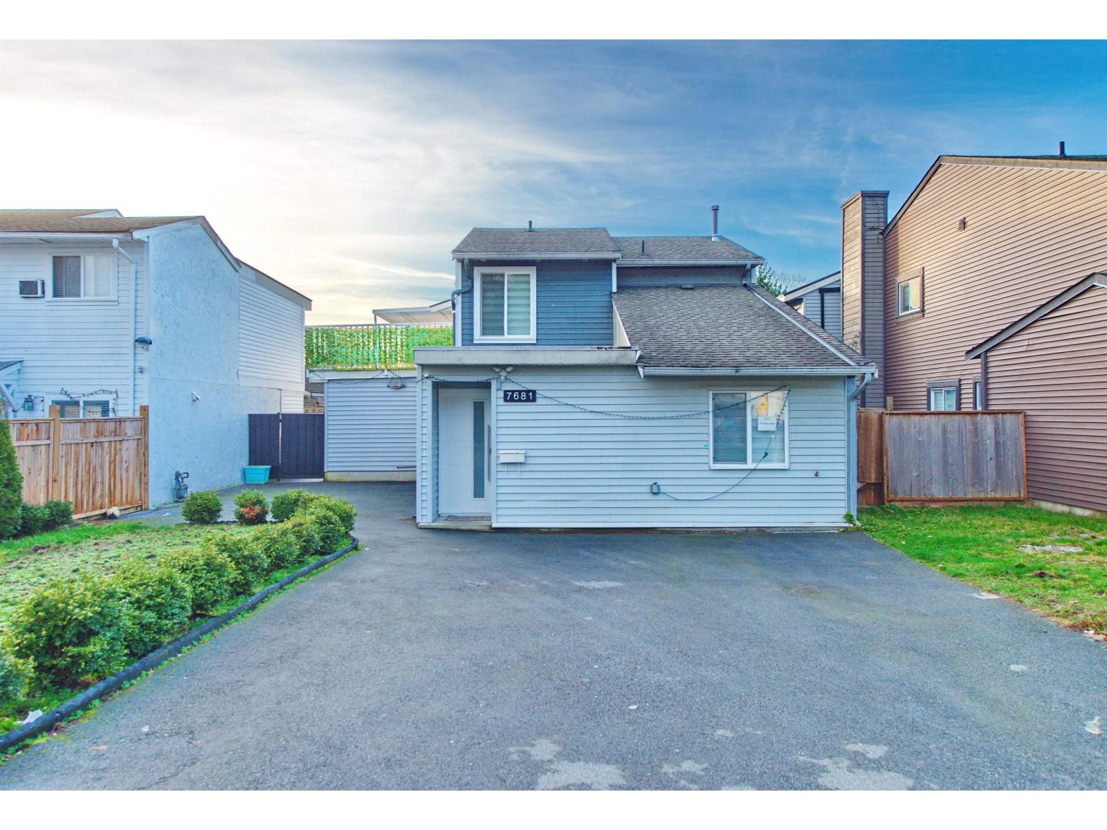 7681 125 Street, Surrey, British Columbia  V3W 7W2 - Photo 2 - R3177860
