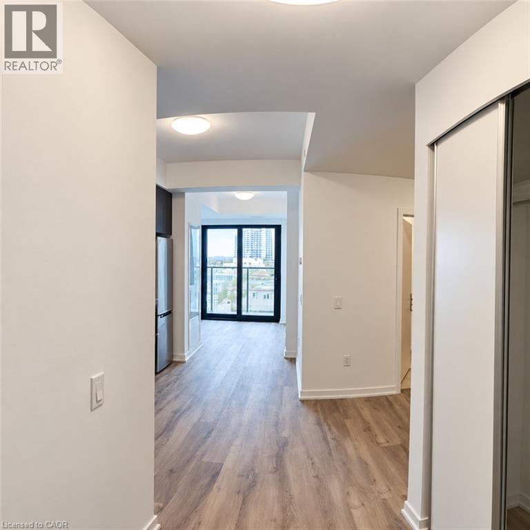 30 Francis Street S Unit# 911, Kitchener, Ontario  N2G 2A1 - Photo 3 - 40872581